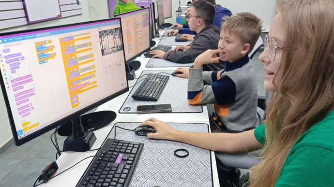 👾 Закончили платформер🧟