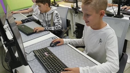 Когда программисты берутся за кисть