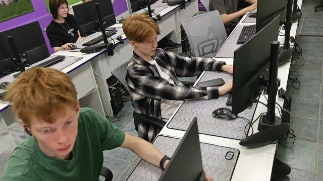 Нейросеть + анализ данных 🤖