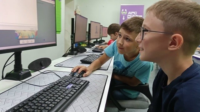 🎨 Нейросети на службе у креатива