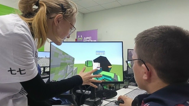 Кодим, строим🏗, взрываем💥!