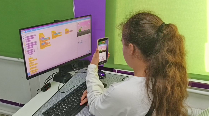 Новый взгляд на игру "Dino Runner" 🦖