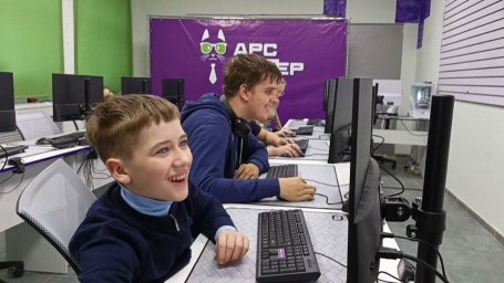 Гравитация работает 🧟