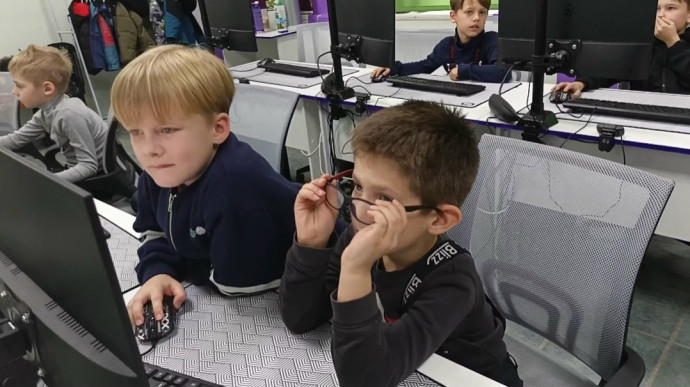 Хакатон за 2 часа! ​🎮