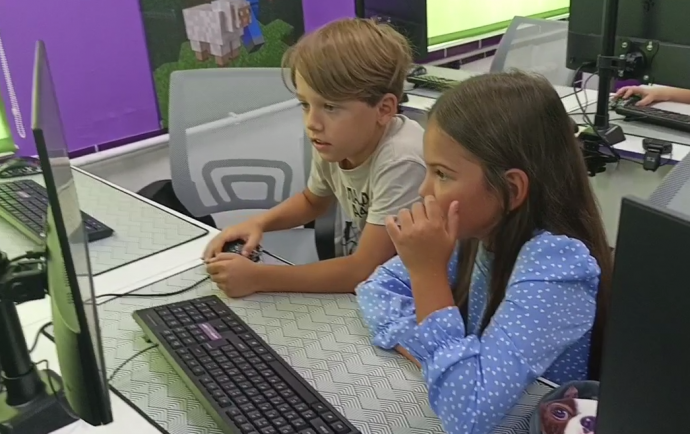 Два мира за один урок