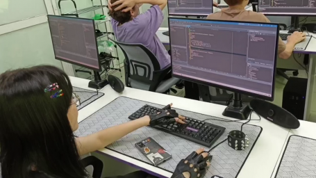 Группа "горизонт" пишет программу "Угадай число" Группа "горизонт" пишет программу "Угадай число"